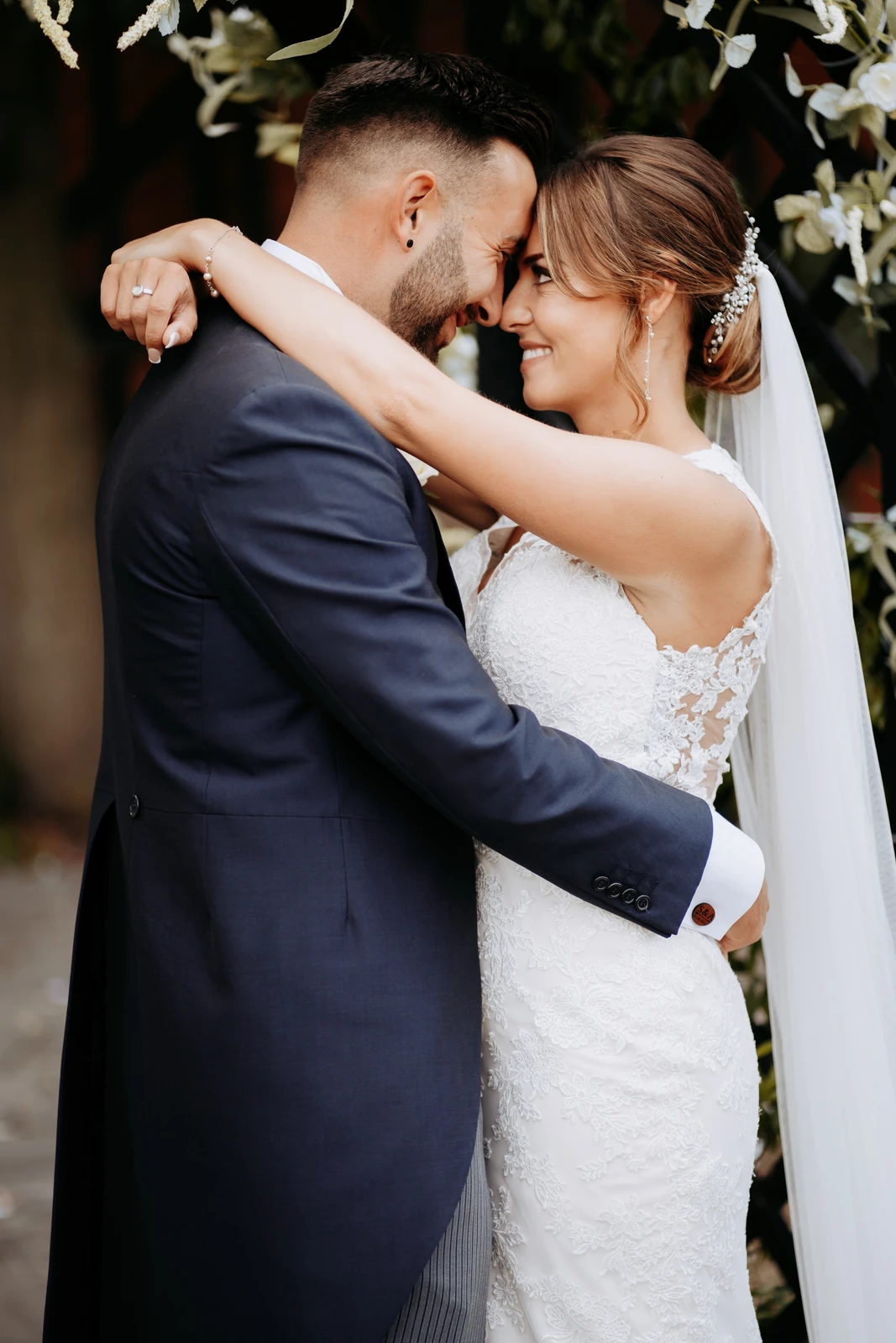 romantic first dance wedding photo cambridge barn