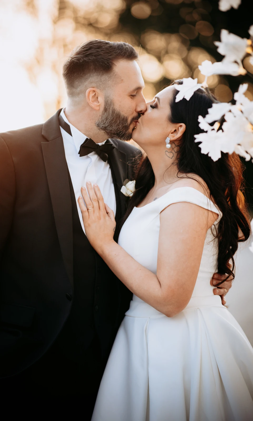 sunset and snow with cameras that capture weddings beautifully
